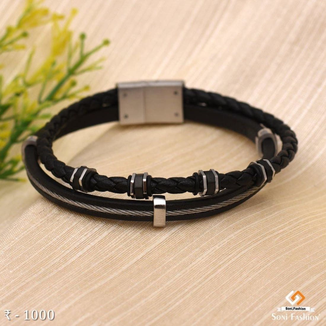 Golden And Black Best Glossy Line Design Black Leather Braided Bracelet -  Style A828 – Soni Fashion®